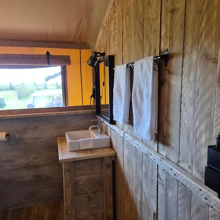 De Hazelaarshof- Luxe Xl-glampingtent * Kekerdom