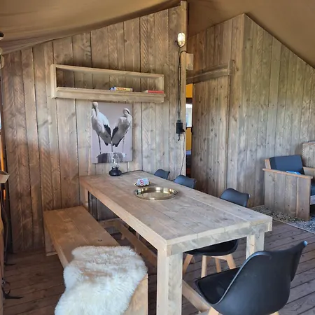 Campsite De Hazelaarshof- Luxe Xl-glampingtent *