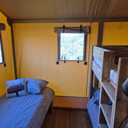 De Hazelaarshof- Luxe Xl-glampingtent